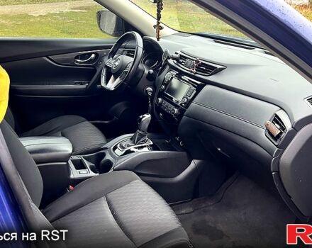 Синий Ниссан Rogue, объемом двигателя 2.5 л и пробегом 180 тыс. км за 15700 $, фото 5 на Automoto.ua