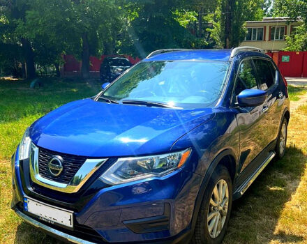 Синий Ниссан Rogue, объемом двигателя 2.4 л и пробегом 110 тыс. км за 16000 $, фото 1 на Automoto.ua
