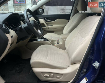 Синий Ниссан Rogue, объемом двигателя 2.49 л и пробегом 113 тыс. км за 15500 $, фото 13 на Automoto.ua