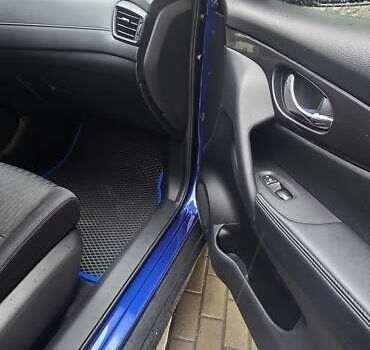 Синий Ниссан Rogue, объемом двигателя 2.5 л и пробегом 74 тыс. км за 18200 $, фото 8 на Automoto.ua