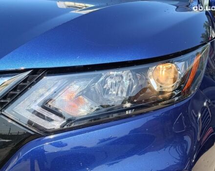 Синій Ніссан Rogue, об'ємом двигуна 2 л та пробігом 70 тис. км за 15490 $, фото 3 на Automoto.ua