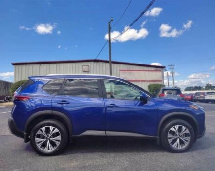 Синий Ниссан Rogue, объемом двигателя 1.5 л и пробегом 15 тыс. км за 14000 $, фото 4 на Automoto.ua