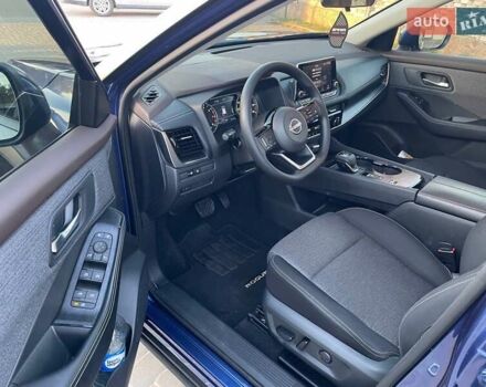 Синий Ниссан Rogue, объемом двигателя 1.5 л и пробегом 85 тыс. км за 22700 $, фото 8 на Automoto.ua
