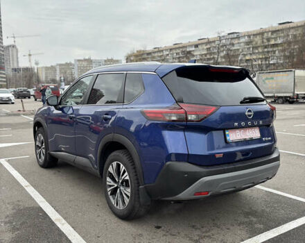 Синий Ниссан Rogue, объемом двигателя 1.5 л и пробегом 54 тыс. км за 21900 $, фото 2 на Automoto.ua