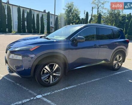 Синий Ниссан Rogue, объемом двигателя 1.5 л и пробегом 50 тыс. км за 27900 $, фото 3 на Automoto.ua