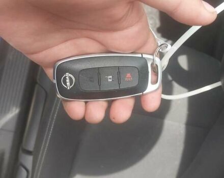 Синий Ниссан Rogue, объемом двигателя 1.5 л и пробегом 56 тыс. км за 15500 $, фото 5 на Automoto.ua