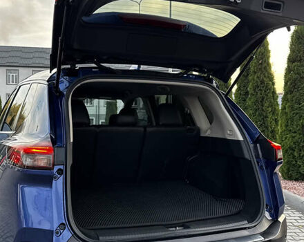 Синий Ниссан Rogue, объемом двигателя 1.5 л и пробегом 25 тыс. км за 22000 $, фото 5 на Automoto.ua