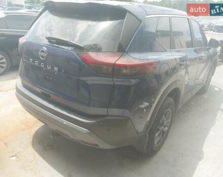 Синий Ниссан Rogue, объемом двигателя 1.5 л и пробегом 56 тыс. км за 15500 $, фото 4 на Automoto.ua