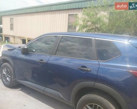 Синий Ниссан Rogue, объемом двигателя 1.5 л и пробегом 56 тыс. км за 15500 $, фото 14 на Automoto.ua
