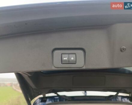 Синий Ниссан Rogue, объемом двигателя 1.5 л и пробегом 6 тыс. км за 25400 $, фото 18 на Automoto.ua