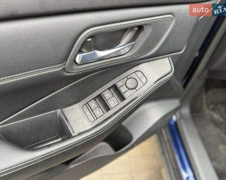 Синий Ниссан Rogue, объемом двигателя 1.5 л и пробегом 6 тыс. км за 22888 $, фото 17 на Automoto.ua