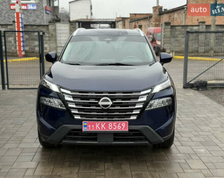 Синий Ниссан Rogue, объемом двигателя 1.5 л и пробегом 6 тыс. км за 22888 $, фото 2 на Automoto.ua