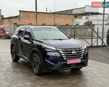 Синий Ниссан Rogue, объемом двигателя 1.5 л и пробегом 6 тыс. км за 22888 $, фото 3 на Automoto.ua