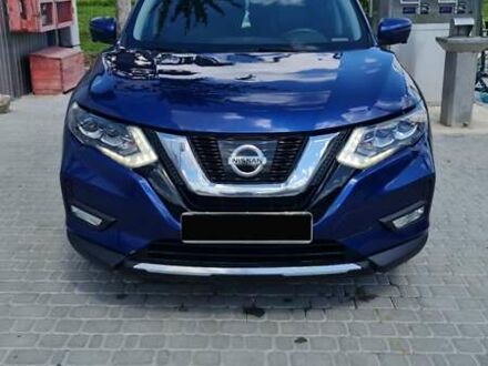 Ніссан Rogue 2017 у Тернополі на Automoto.ua Синій Ніссан Rogue, об'ємом двигуна 2.49 л та пробігом 214 тис. км за 14300 $, фото 1 на Automoto.ua