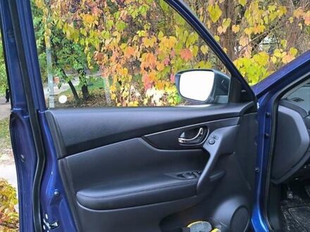 Ниссан Rogue 2018 в Василькове на Automoto.ua Синий Ниссан Rogue, объемом двигателя 2.49 л и пробегом 94 тыс. км за 17500 $, фото 1 на Automoto.ua