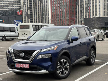 Синий Ниссан Rogue, объемом двигателя 1.5 л и пробегом 54 тыс. км за 21900 $, фото 1 на Automoto.ua