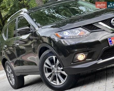 Зеленый Ниссан Rogue, объемом двигателя 2.49 л и пробегом 134 тыс. км за 12950 $, фото 5 на Automoto.ua