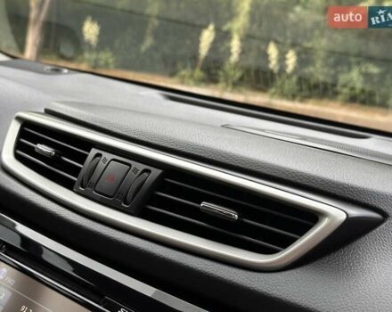 Зеленый Ниссан Rogue, объемом двигателя 2.49 л и пробегом 134 тыс. км за 12950 $, фото 89 на Automoto.ua