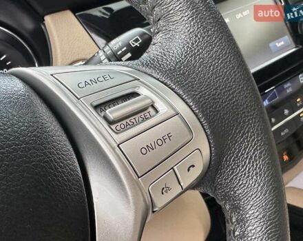 Зеленый Ниссан Rogue, объемом двигателя 2.49 л и пробегом 134 тыс. км за 12950 $, фото 72 на Automoto.ua