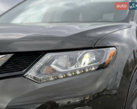 Зеленый Ниссан Rogue, объемом двигателя 2.5 л и пробегом 131 тыс. км за 13800 $, фото 3 на Automoto.ua