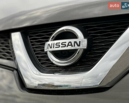 Зеленый Ниссан Rogue, объемом двигателя 2.5 л и пробегом 131 тыс. км за 13800 $, фото 4 на Automoto.ua