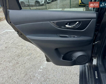 Зелений Ніссан Rogue, об'ємом двигуна 2.49 л та пробігом 172 тис. км за 13999 $, фото 38 на Automoto.ua