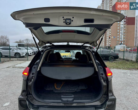 Зелений Ніссан Rogue, об'ємом двигуна 2.49 л та пробігом 172 тис. км за 13999 $, фото 30 на Automoto.ua