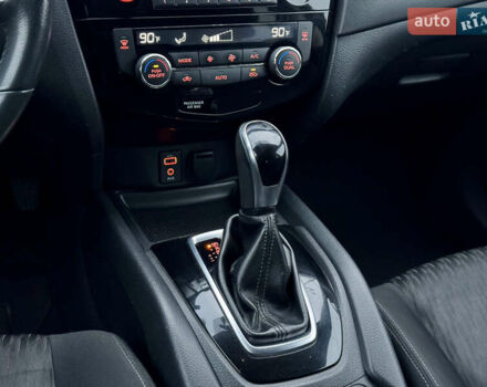 Зелений Ніссан Rogue, об'ємом двигуна 2.49 л та пробігом 172 тис. км за 13999 $, фото 21 на Automoto.ua