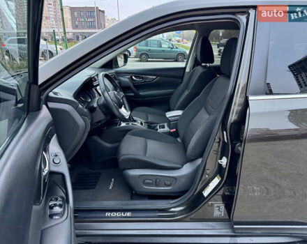 Зелений Ніссан Rogue, об'ємом двигуна 2.49 л та пробігом 172 тис. км за 13999 $, фото 34 на Automoto.ua