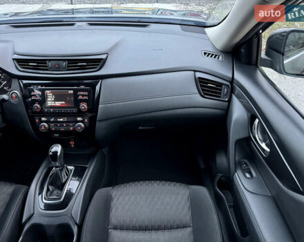 Зелений Ніссан Rogue, об'ємом двигуна 2.49 л та пробігом 172 тис. км за 13999 $, фото 16 на Automoto.ua