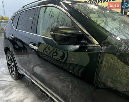 Зеленый Ниссан Rogue, объемом двигателя 2.49 л и пробегом 121 тыс. км за 18300 $, фото 2 на Automoto.ua