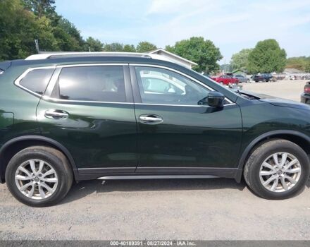 Зеленый Ниссан Rogue, объемом двигателя 0 л и пробегом 130 тыс. км за 11800 $, фото 12 на Automoto.ua