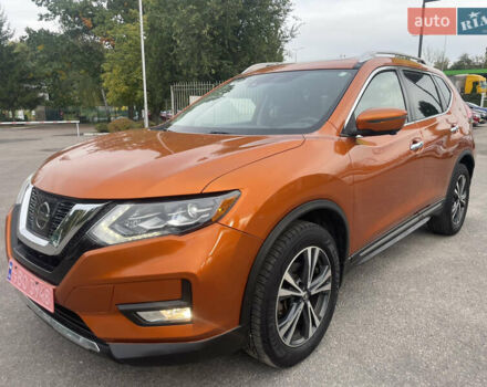 Оранжевый Ниссан Rogue, объемом двигателя 2.5 л и пробегом 82 тыс. км за 17000 $, фото 1 на Automoto.ua