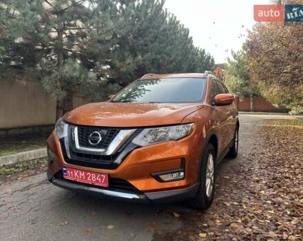 Оранжевый Ниссан Rogue, объемом двигателя 2.49 л и пробегом 86 тыс. км за 14900 $, фото 4 на Automoto.ua