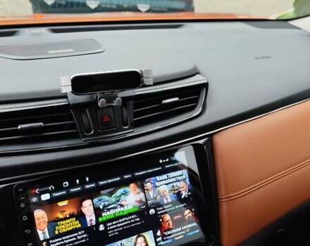 Оранжевый Ниссан Rogue, объемом двигателя 2.49 л и пробегом 120 тыс. км за 19000 $, фото 16 на Automoto.ua