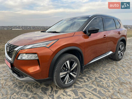 Ниссан Rogue 2021 в Киеве на Automoto.ua Оранжевый Ниссан Rogue, объемом двигателя 2.5 л и пробегом 49 тыс. км за 25300 $, фото 1 на Automoto.ua
