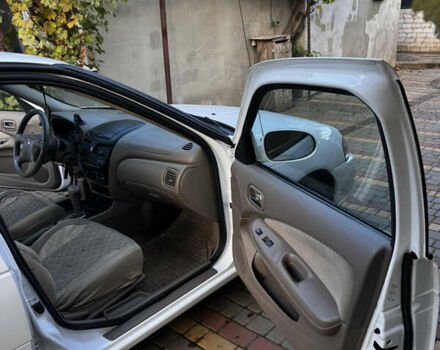 Білий Ніссан Сентра, об'ємом двигуна 1.77 л та пробігом 273 тис. км за 4500 $, фото 14 на Automoto.ua
