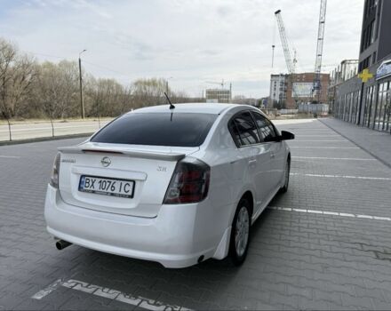 Белый Ниссан Сентра, объемом двигателя 2 л и пробегом 132 тыс. км за 6000 $, фото 2 на Automoto.ua