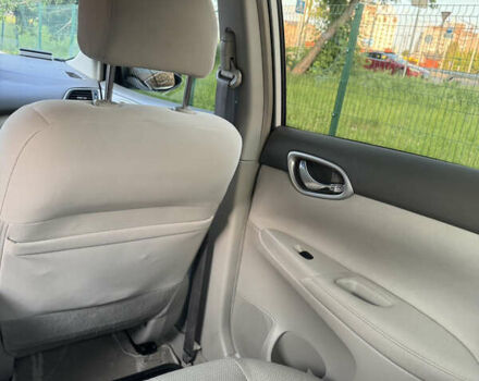 Белый Ниссан Сентра, объемом двигателя 1.6 л и пробегом 144 тыс. км за 7200 $, фото 3 на Automoto.ua