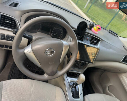 Белый Ниссан Сентра, объемом двигателя 1.6 л и пробегом 144 тыс. км за 7200 $, фото 2 на Automoto.ua