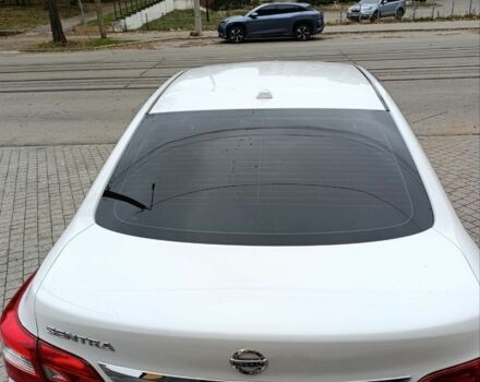 Белый Ниссан Сентра, объемом двигателя 1.8 л и пробегом 100 тыс. км за 9500 $, фото 3 на Automoto.ua