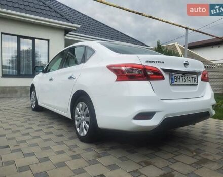 Белый Ниссан Сентра, объемом двигателя 1.8 л и пробегом 46 тыс. км за 9100 $, фото 5 на Automoto.ua