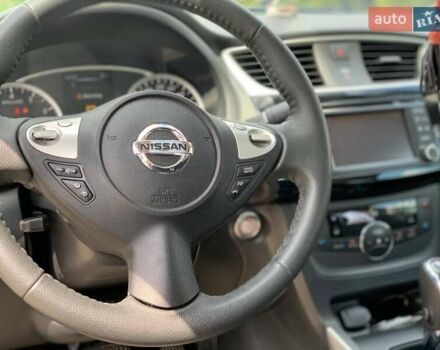 Белый Ниссан Сентра, объемом двигателя 1.8 л и пробегом 40 тыс. км за 12000 $, фото 6 на Automoto.ua