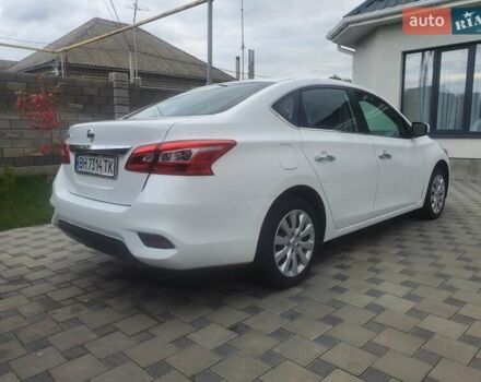 Белый Ниссан Сентра, объемом двигателя 1.8 л и пробегом 46 тыс. км за 9100 $, фото 7 на Automoto.ua