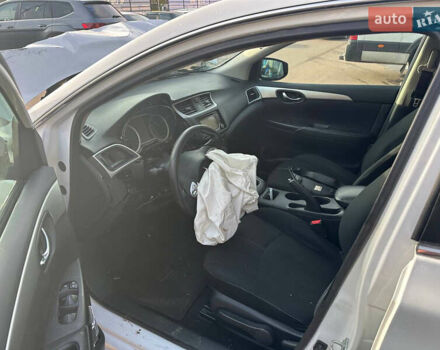 Білий Ніссан Сентра, об'ємом двигуна 1.8 л та пробігом 118 тис. км за 4850 $, фото 8 на Automoto.ua