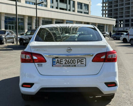 Ниссан Сентра 2018 в Днепре (Днепропетровске) на Automoto.ua Белый Ниссан Сентра, объемом двигателя 1.8 л и пробегом 107 тыс. км за 10500 $, фото 7 на Automoto.ua