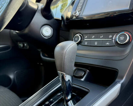 Ниссан Сентра 2018 в Днепре (Днепропетровске) на Automoto.ua Белый Ниссан Сентра, объемом двигателя 1.8 л и пробегом 107 тыс. км за 10500 $, фото 23 на Automoto.ua