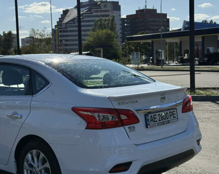 Ниссан Сентра 2018 в Днепре (Днепропетровске) на Automoto.ua Белый Ниссан Сентра, объемом двигателя 1.8 л и пробегом 107 тыс. км за 10500 $, фото 3 на Automoto.ua