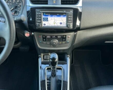 Білий Ніссан Сентра, об'ємом двигуна 1.8 л та пробігом 36 тис. км за 7000 $, фото 6 на Automoto.ua