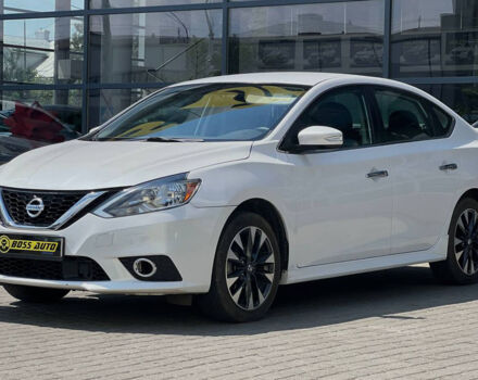 Белый Ниссан Сентра, объемом двигателя 1.8 л и пробегом 34 тыс. км за 13300 $, фото 2 на Automoto.ua